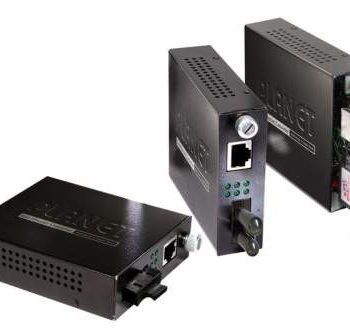 FST-806A20 10/100Base-TX to 100Base-FX (SC WDM, SM) Smart Media Converter- TX  1310nm-20km